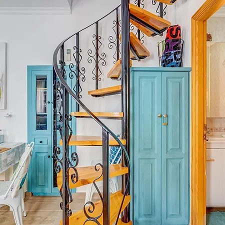 Charming Duplex 度假居 *