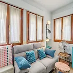 Charming Duplex Casa vacanze *